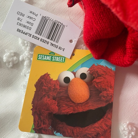 Sesame Street Elmo Red Toddler Slippers - Size 7/8 - Picture 8 of 8